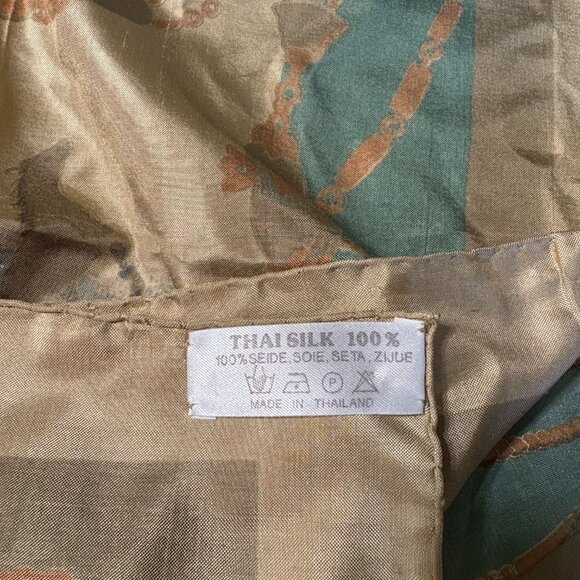 Thai Silk Scarf with Horses - Picture 5 of 5